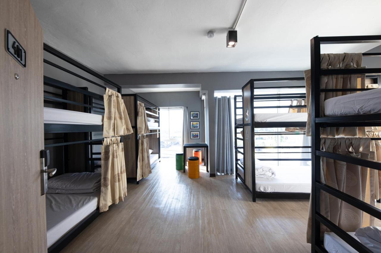 Hostel Sleep To Fly & Suvarnabhumi Airport *